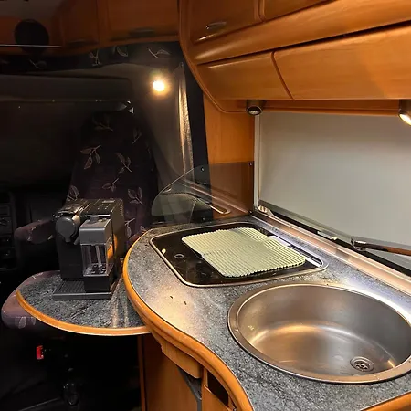 خيمة فخمة Camper Op Vaste Standplaats هورن